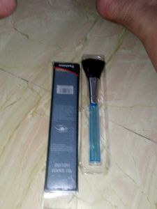 Makeup Brush