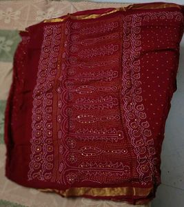 Maroon Bandhani Saree