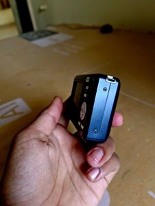 Sharp-shot 7.0 Megapixel