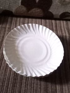 47 Silver Coated Drons &amp; 20 Paper Plates