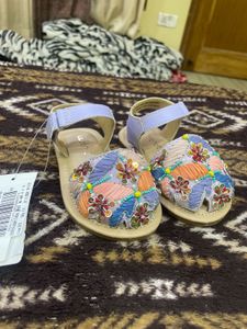 Girls Embroidery 🧵 Sandal