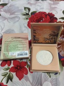 Million Colors Slight Glow Highlighter