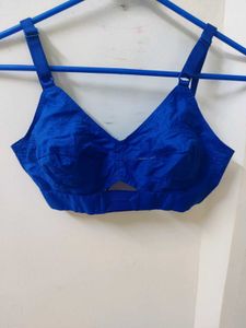 Non-padded blue cotton bra