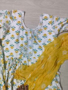 Sparkly Silver Yellow Kurta Set