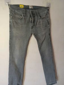 Zara Gray Denim Jeans - Size 30