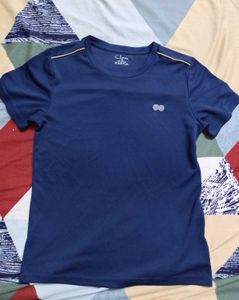 Clovia Workout T-Shirt