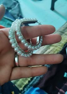 2 Set Of Pearl Earring