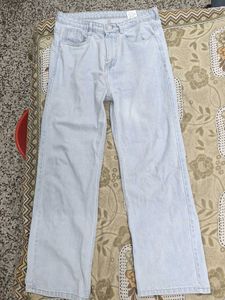 Wide Leg Light Wash Jeans