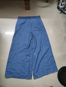 UNIQLO Womens, Mega Wide Leg baggy Denim Jeans