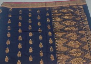 Elegant Black &amp; Gold Saree