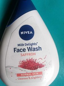 Nivea Saffron Face Wash