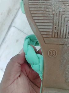 Shoetopia Green Braided Flats Size -38