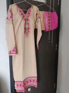 Elegant Embroidered Kurta Set