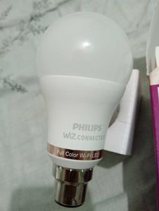 Phillips wifi Colour Changing Bulb 💡