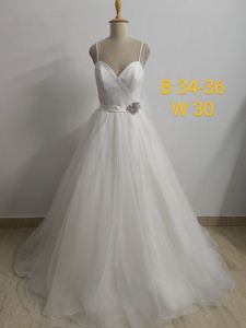 Luxury White Tulle Gown with Bow