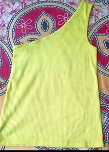 One Shoulder Top