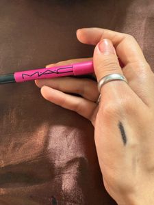 Mac Kajal