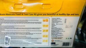 VLCC PEDICURE &amp; MANICURE KIT