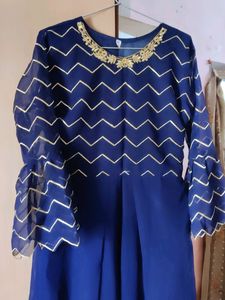 M Size Ethnic Gown