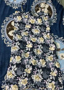 Punjabi Sleeveless Suit With Salwar