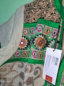 Ethnic Green Embroidered Kurta