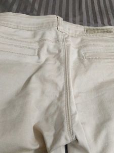 Branded Capri Pant For Women