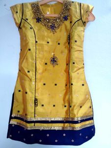 Girls' Traditional Indian Dress Set