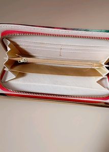 ✨  2 Clutches ✨