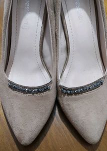 DressBerry Heels