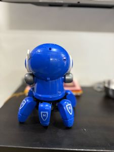 ROBOT toy