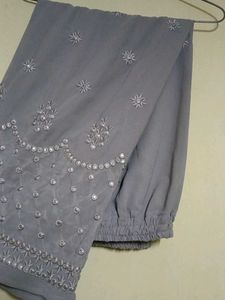 Set Of Embroidered Kurta And Pajama