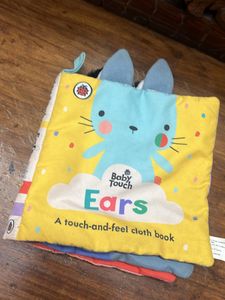 Baby Touch 2 Books Combo: Ears &amp; Feeling