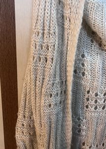 Knitted Sleeveless Hoodie