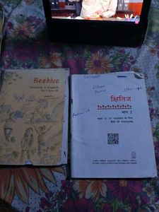 Cbse Class 10 Beehive And Ks*itij Books