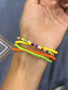 Set of 4 bracelets