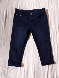 Dark Wash Three Quarter Capri Jeans