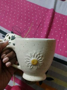 Charming Floral Ceramic Mugs (Set of 2)