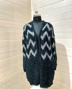 FOREVER21 Zigzag Fuzzy Knit Cardigan