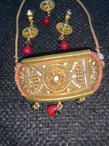 Gold-tone Indian Jewelry Set