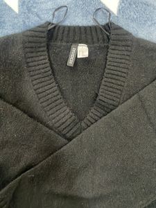 H&amp;m Black Sweater In Excellent Condition