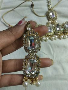 Elegant Indian Jewelry Set