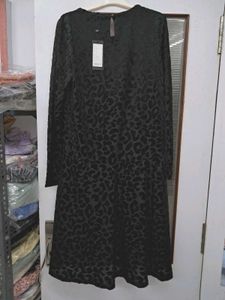 Elegant Black Animal Print Dress
