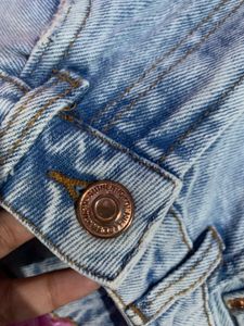 Light Wash Denim Jeans