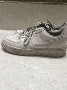 Used Nike Air Force 1 Sneakers