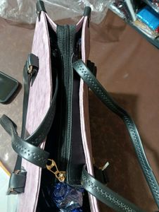 Chic Croc-Embossed Tote Bag