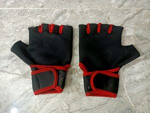 Best Black Gym Gloves For Workout 💪