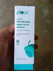 Plum Cica Vegan Mucin Essence