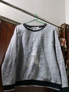 Paris Graphic Sweatshirt