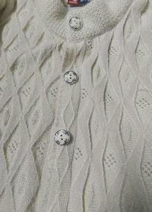 Ladies Woolen Cardigon Cream Color