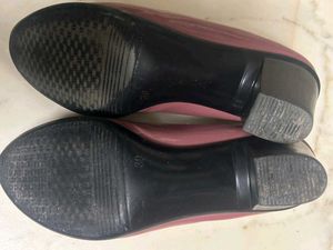 Elegant Mauve Ballerinas